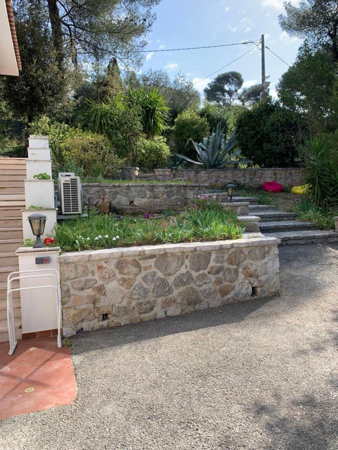 Brise Des Pins Hotel Le Cannet Exterior photo